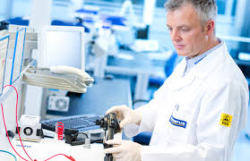 Ремонт и техническое обслуживание электронного медицинского оборудования